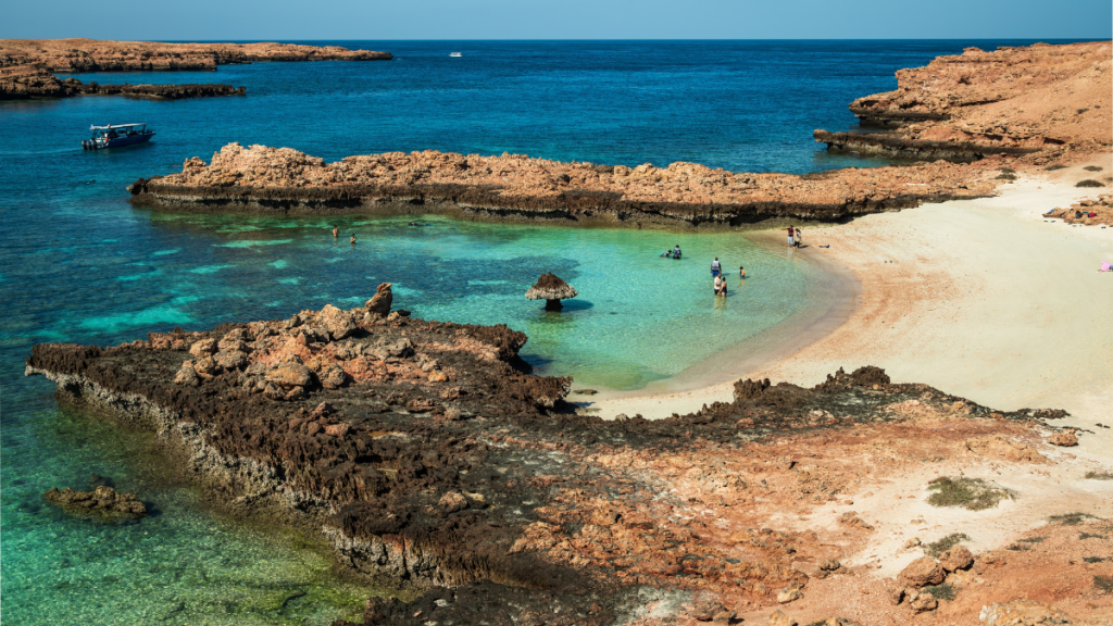 mare e spiaggia delle isole Daymaniyat, in oman